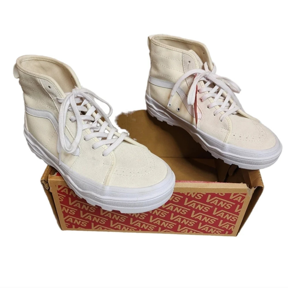 Vans Sentry Sk8-Hi sneakers in Marshmallow. New. Size 9.5 women's. 8 men.